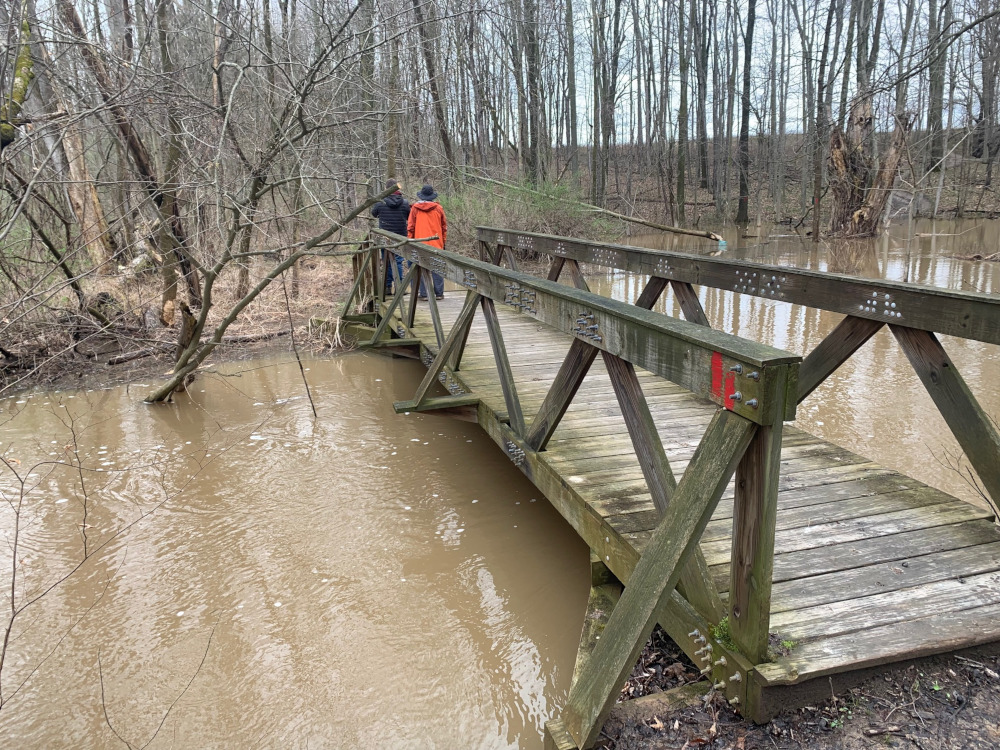 Seneca flooding at Apple Farm bridge